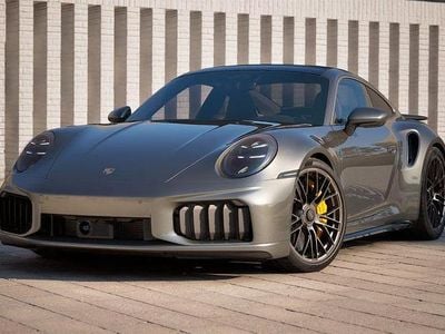 Neu Porsche 992 711 PS (522 kW) 2026 Grün