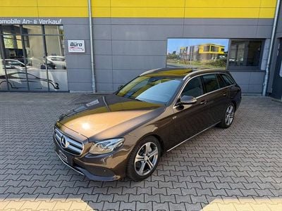 Usata Mercedes E350 258 CV (189 kW) 2017 Marrone Berlina