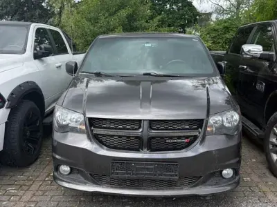 Gebraucht Dodge Grand Caravan 287 PS (211 kW) 2017 Grau Van / Kleinbus