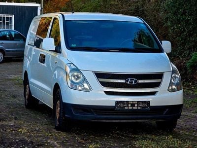 Hyundai H-1