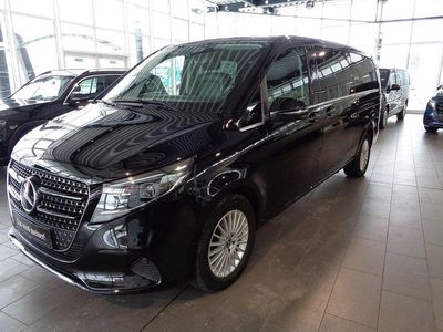 Gebraucht Mercedes V300 237 PS (174 kW) 2024 Schwarz Van / Kleinbus