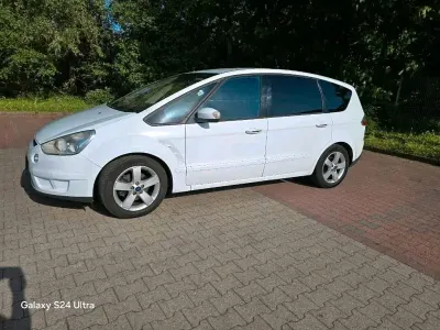 Gebraucht Ford S-MAX S 175 PS (128 kW) 2009 Weiß Van / Kleinbus