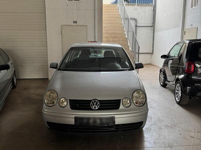 VW Polo
