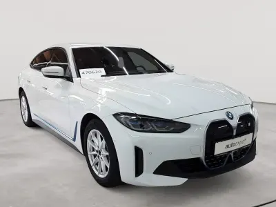 Gebraucht BMW i4 Sport Line 250 kW (340 PS) 2023 Alpinweiß Limousine