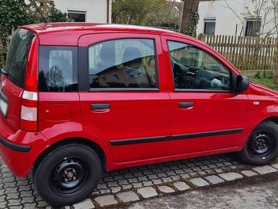 Gebraucht Fiat Panda 60 PS (44 kW) 2012 Rot Kleinwagen