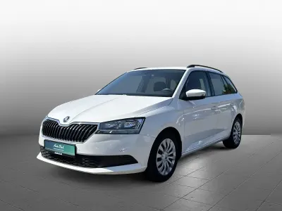 Gebraucht Skoda Fabia Ambition 95 PS (69 kW) 2022 Candyweiß Kleinwagen