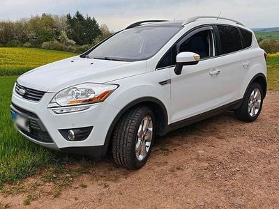 Usata Ford Kuga Titanium S 140 CV (102 kW) 2012 Bianco SUV