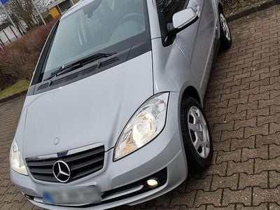 Second-hand Mercedes A160 85 CP (62 kW) 2011 Argintiu Break