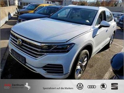 Weiß Gebraucht 2021 VW Touareg Elegance SUV | 45.970 € (Fairer Preis)