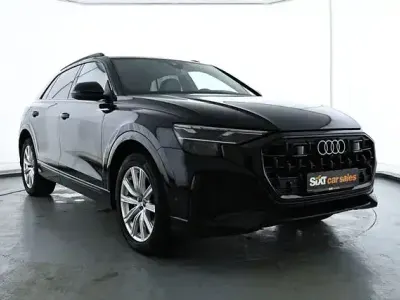 Używany Audi Q8 Performance 286 KM (210 kW) 2025 Czarny SUV