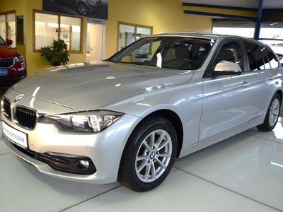 Silber Gebraucht 2017 BMW 318 Advantage Kombi | 14.880 € (Teuer)