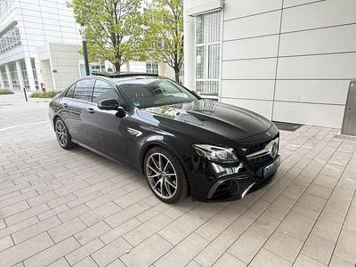 Usata Mercedes E63 AMG AMG 571 CV (419 kW) 2019 Nero Berlina