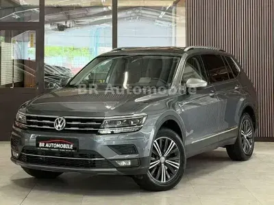Gebraucht VW Tiguan Allspace Highline 240 PS (176 kW) 2019 Platinum grey metallic SUV