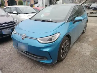 Gebraucht VW ID.3 Pro 169 kW (231 PS) 2025 Costa azul metallic Kleinwagen