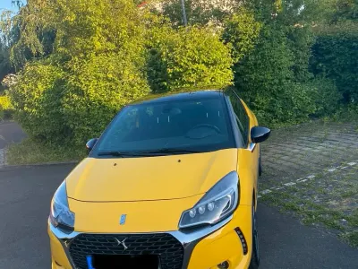 Gebraucht Citroën DS3 130 PS (95 kW) 2017 Gelb Kleinwagen