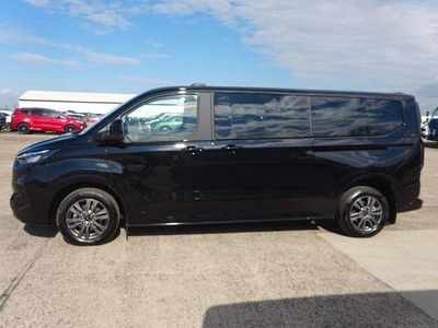 Gebraucht Ford Tourneo Custom Titanium 136 PS (100 kW) 2025 Andere Van