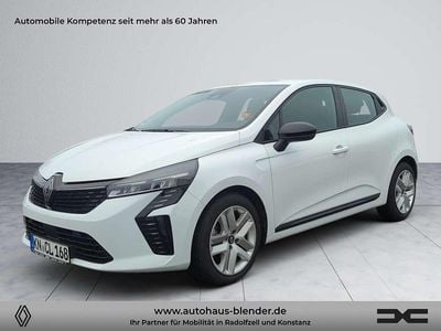 Arktisweiß Gebraucht 2024 Renault Clio V Evolution Limousine | 17.370 € (Fairer Preis)