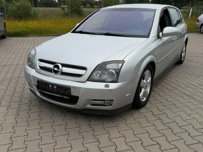 Gebraucht Opel Signum 155 PS (114 kW) 2004 Silber Kleinwagen