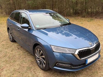 Second-hand Skoda Octavia Style 150 CP (110 kW) 2020 Albastru Break