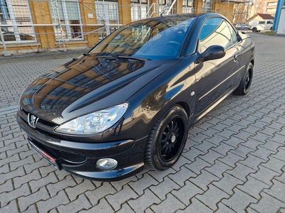 Gebraucht Peugeot 206 CC Filou 109 PS (80 kW) 2003 Schwarz Cabrio