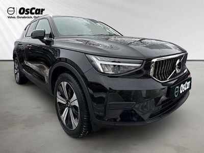 Schwarz Gebraucht 2022 Volvo XC40 Core SUV | 29.870 € (Fairer Preis)