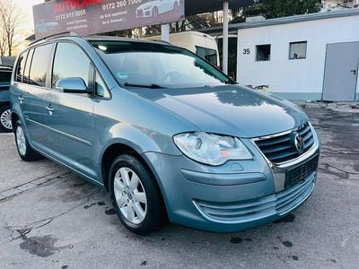 Second-hand VW Touran United 102 CP (75 kW) 2008 Gri Monovolum