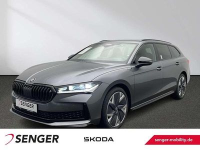 Graphitegrau Neu 2025 Skoda Superb SportLine Kombi | 66.540 €