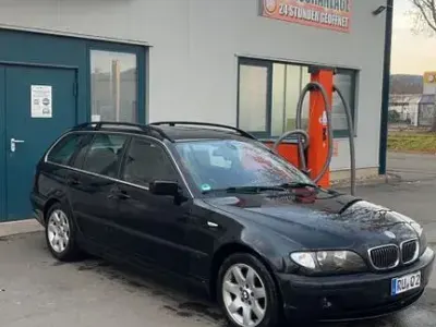 Gebraucht BMW 320 150 PS (110 kW) 2005 Schwarz Kombi