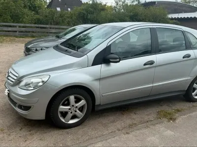 Używany Mercedes B150 95 KM (69 kW) 2006 Szary Minivan