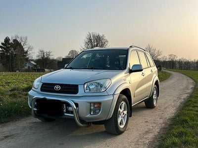 Gebraucht Toyota RAV4 150 PS (110 kW) 2003 Silber SUV