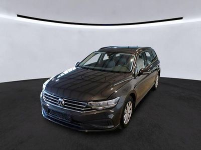 Grau Gebraucht 2022 VW Passat Conceptline Kombi | 21.900 € (Guter Preis)