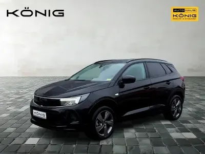 Gebraucht Opel Grandland X 131 PS (96 kW) 2023 Schwarz SUV
