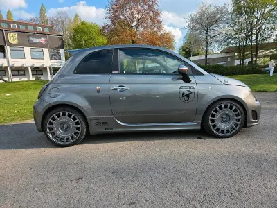 Gebraucht Abarth 595 135 PS (99 kW) 2026 Grau Kleinwagen