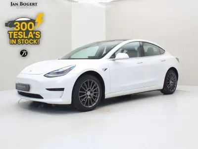Gebraucht Tesla Model 3 Standard Range 225 kW (306 PS) 2020 Schwarz Limousine