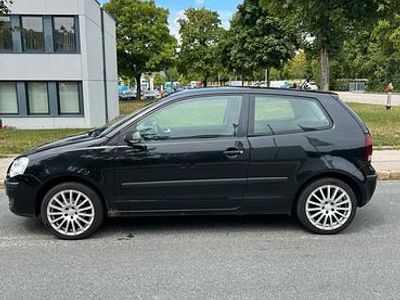 Gebraucht VW Polo 64 PS (47 kW) 2006 Schwarz Kleinwagen