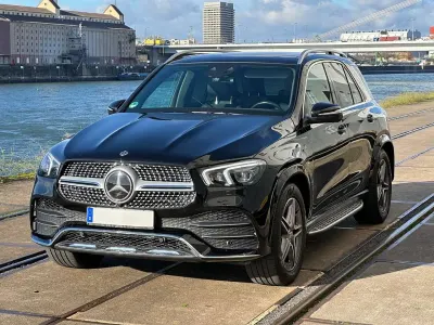 Używany Mercedes GLE400 AMG 330 KM (242 kW) 2020 Czarny SUV
