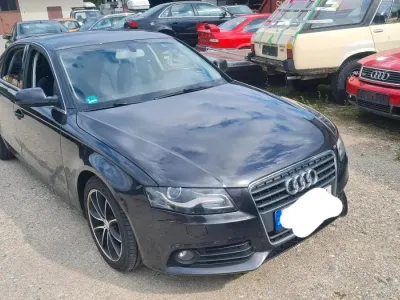 Gebraucht Audi A4 120 PS (88 kW) 2010 Grau Limousine