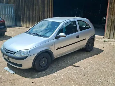 Gebraucht Opel Corsa 75 PS (55 kW) 2002 Silber Kleinwagen