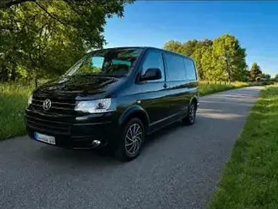 Gebraucht VW Multivan Comfortline 140 PS (102 kW) 2013 Schwarz Van / Kleinbus