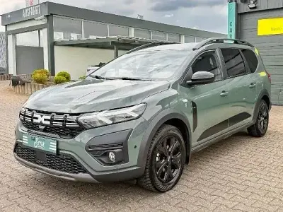 Gebraucht Dacia Jogger Extreme 141 PS (103 kW) 2023 Grün Van / Kleinbus