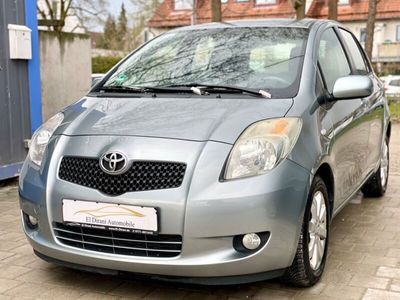 gebraucht Toyota Yaris 1.3 Team 5-türig Klima/PDC/TÜV 05.2025