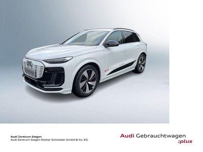 Gletscherweiß metallic Gebraucht 2025 Audi Q6 e-tron Performance SUV | 59.900 € (Guter Preis)