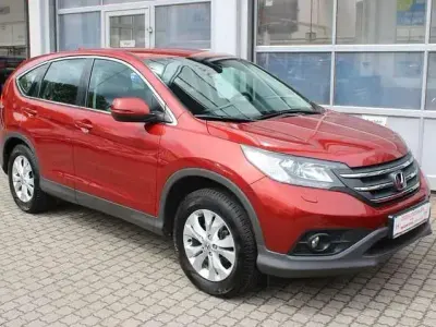 Käytetty Honda CR-V Elegance 120 HP (88 kW) 2014 Punainen Katumaasturi