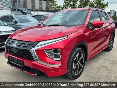 Gebraucht Mitsubishi Eclipse Cross Plus 188 PS (138 kW) 2022 Rot SUV