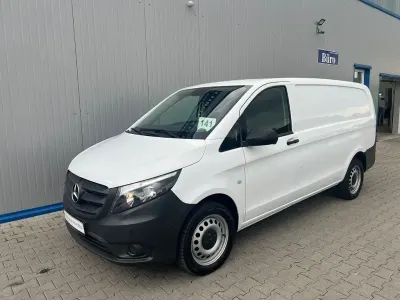 Gebraucht Mercedes Vito 136 PS (100 kW) 2022 Arktikweiß mb 9147 Van