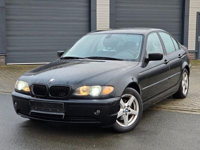 Gebraucht BMW 318 143 PS (105 kW) 2002 Schwarz Limousine