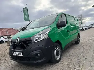 Brugt Renault Trafic Komfort 146 HK (107 kW) 2017 Grøn MPV