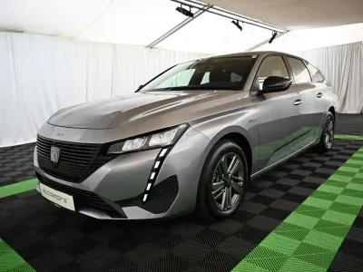 Gebraucht Peugeot 308 SW Style 107 PS (78 kW) 2025 Grau Kombi