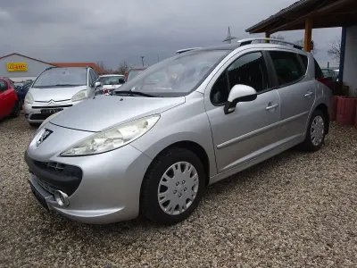 Gebraucht Peugeot 207 Sport 120 PS (88 kW) 2008 Silber Kombi
