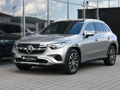 Gebraucht Mercedes GLC220 Avantgarde 197 PS (144 kW) 2023 Mojavesilber metalliclack SUV
